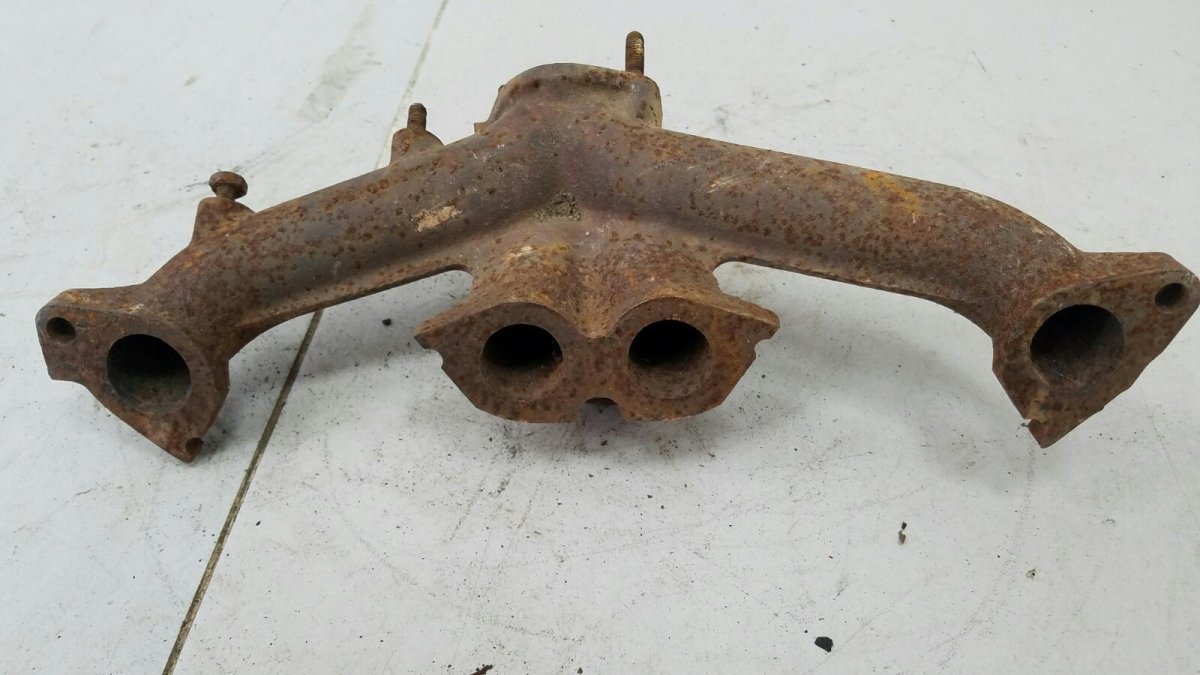 Выпускной коллектор ВАЗ 2107