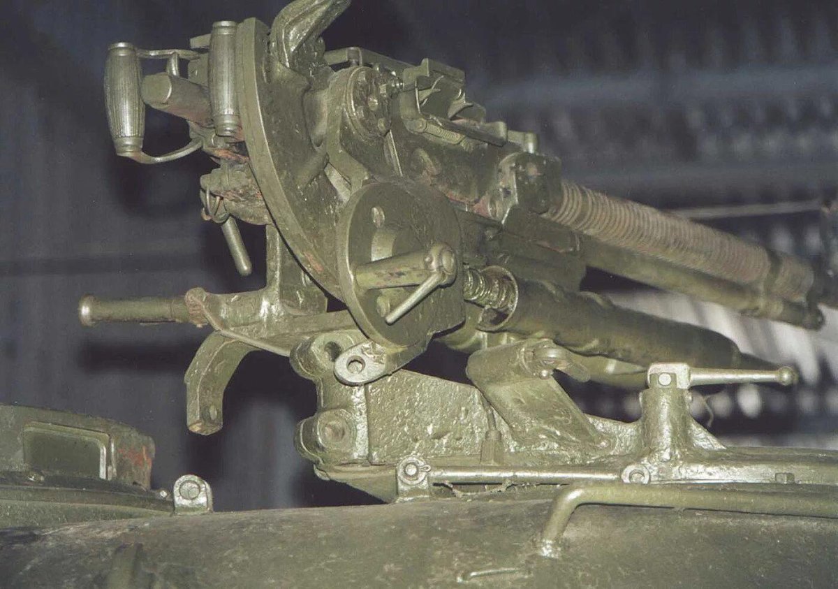 ДШК пулемёт танковый