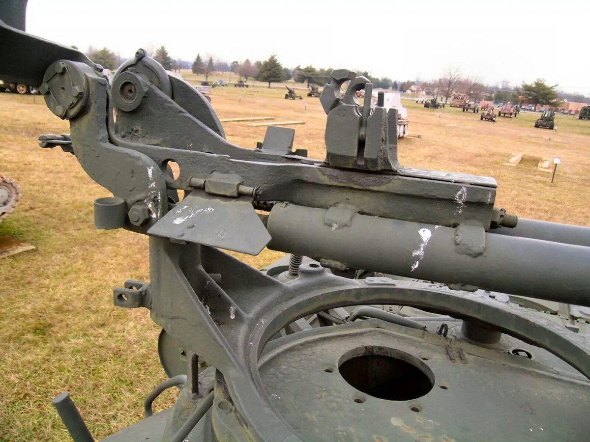 Пулемет ДШК на т-62