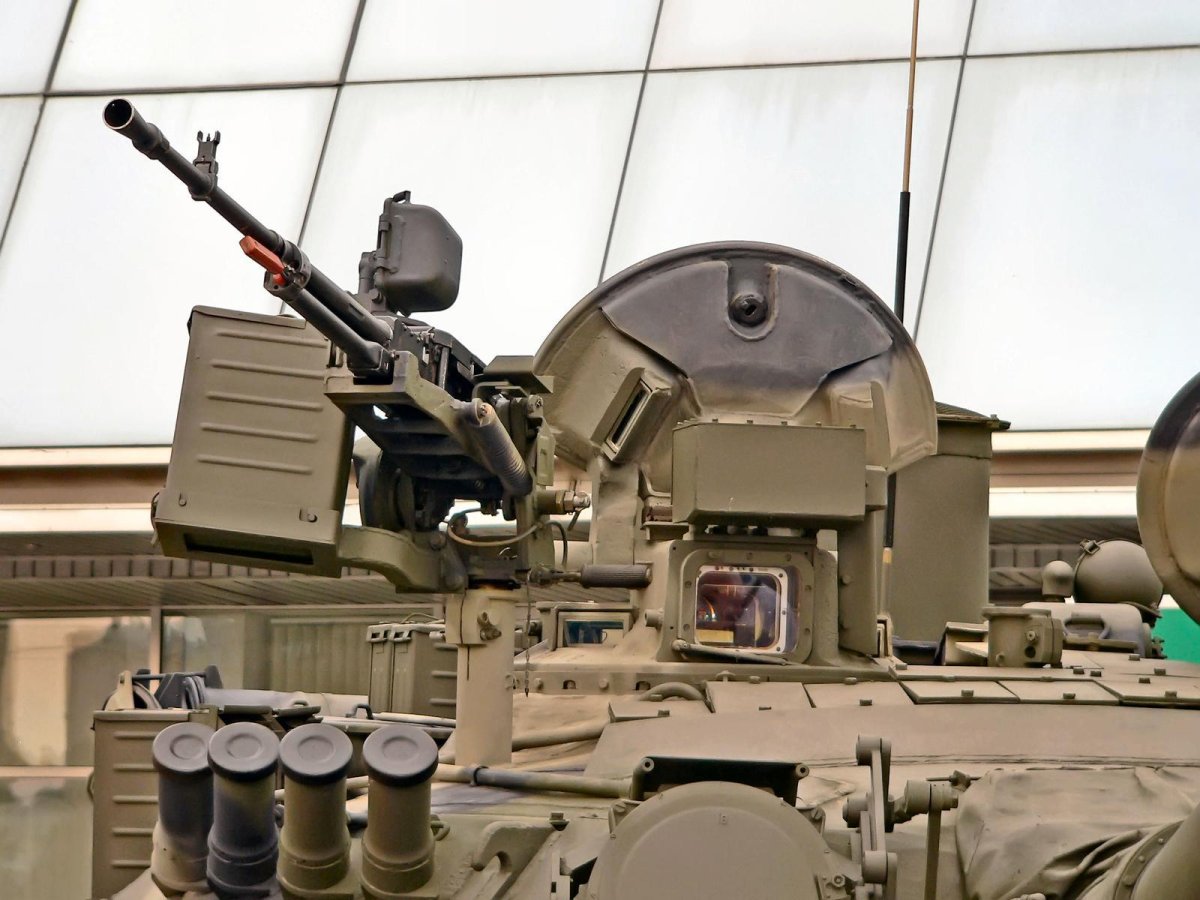 Зенитный пулемет танка т80у