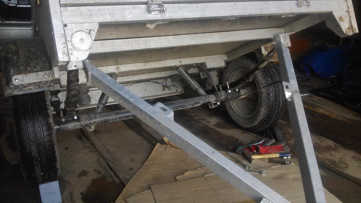 Ось прицепа САЗ-82994