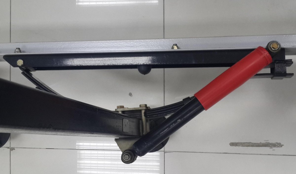 Кронштейн амортизатора прицепа МЗСА