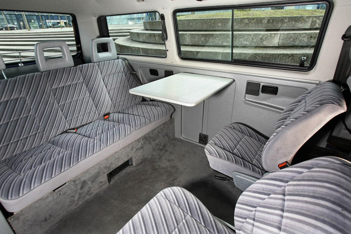 Volkswagen Multivan t3 Interior
