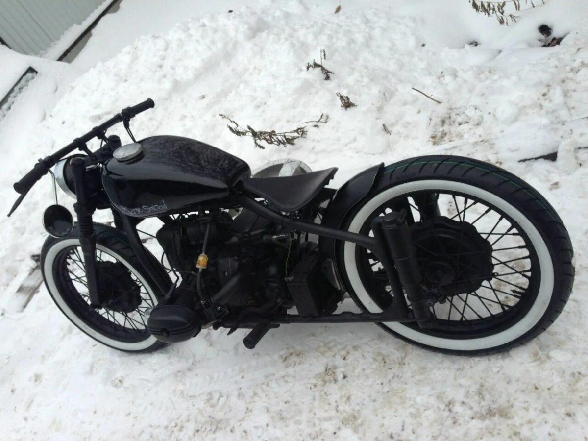 Тюнингованный Урал мотоцикл