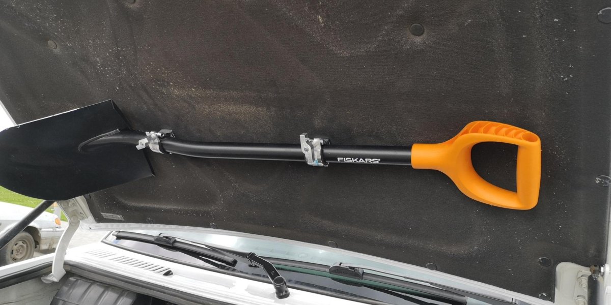 Лопата под капотом