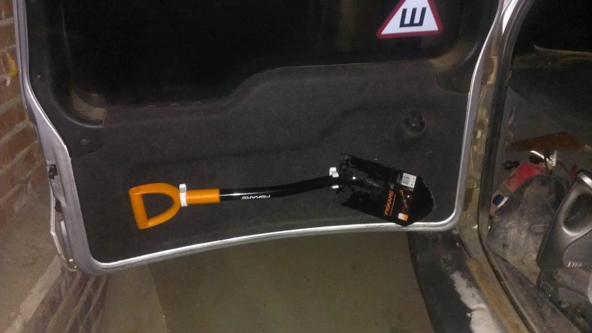 Крепление лопаты Нива Шевроле