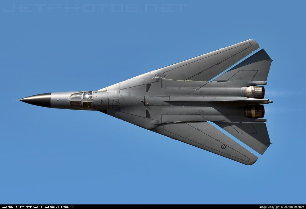 F 111 А истребитель