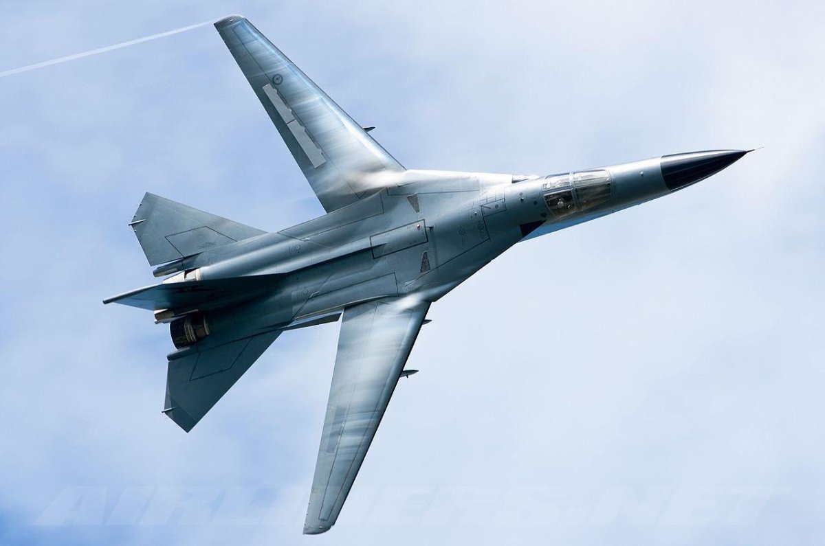 General Dynamics f-111c.