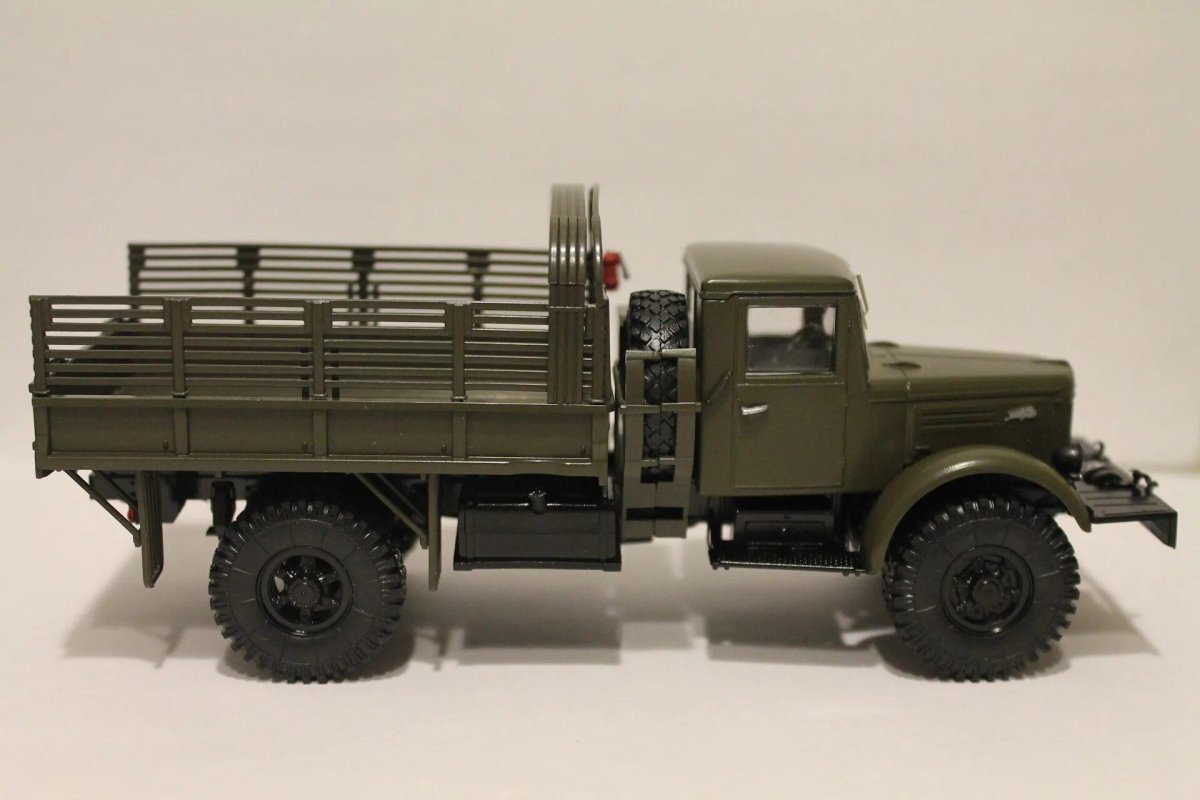 Наш автопром МАЗ-505