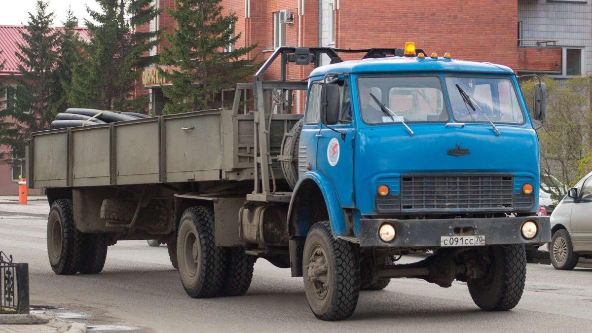 МАЗ 509 самосвал