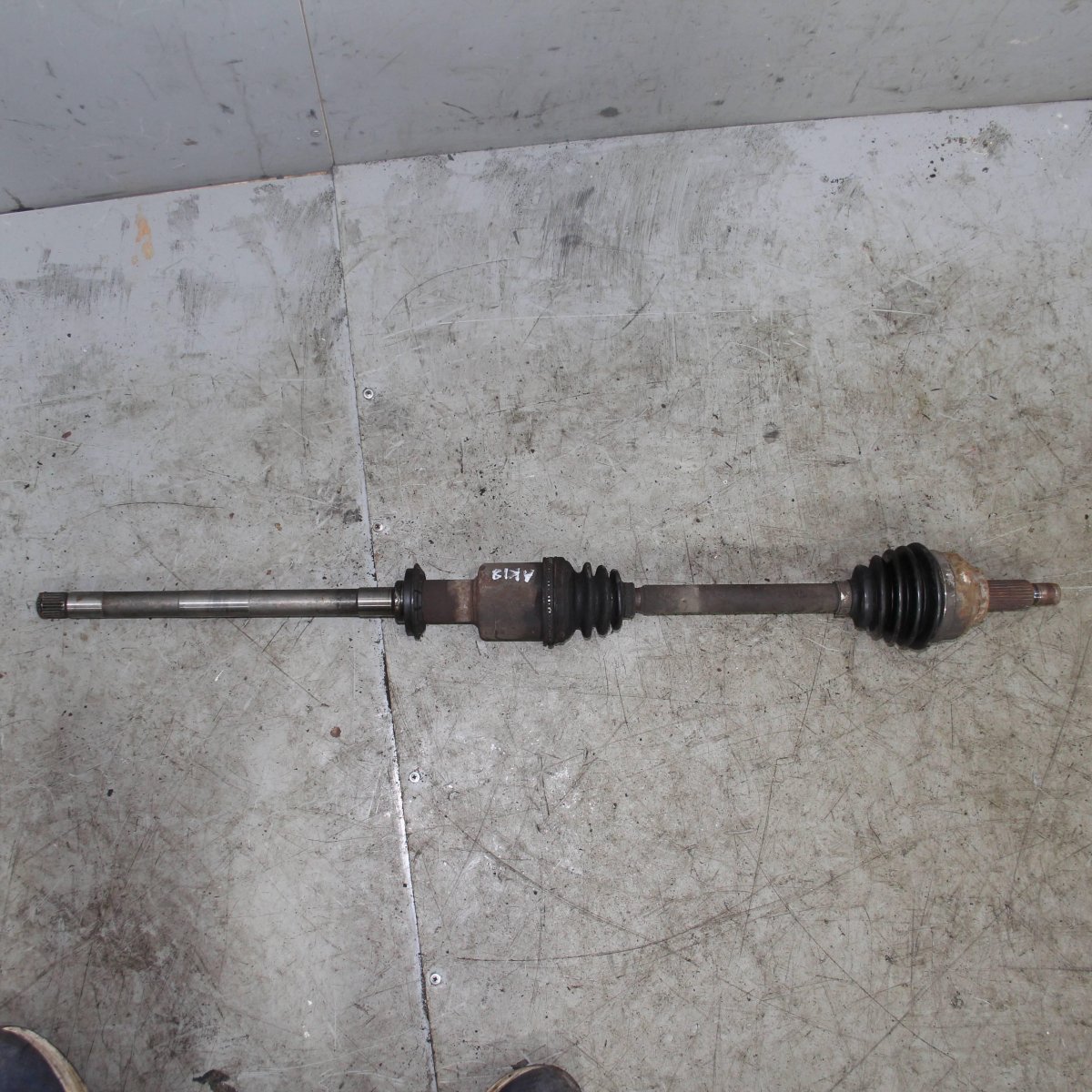 Сальник переднего левого привода Jaguar x-Type AWD