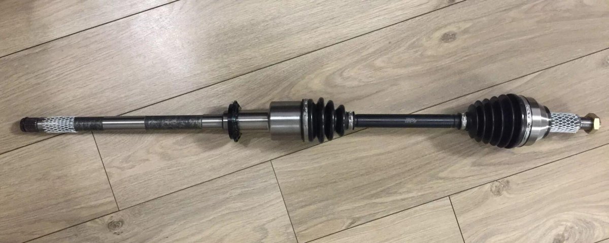 Правый приводной вал Ягуар x-Type