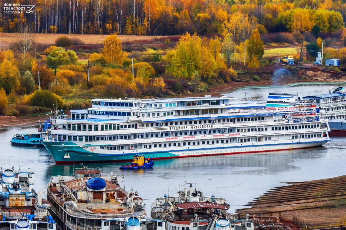 Пермский Затон теплоходы