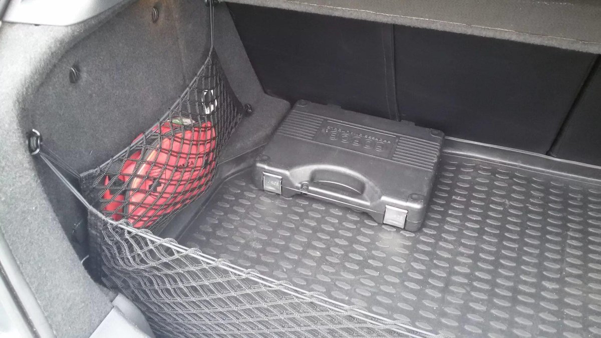 Сетка в багажник Опель Астра h универсал