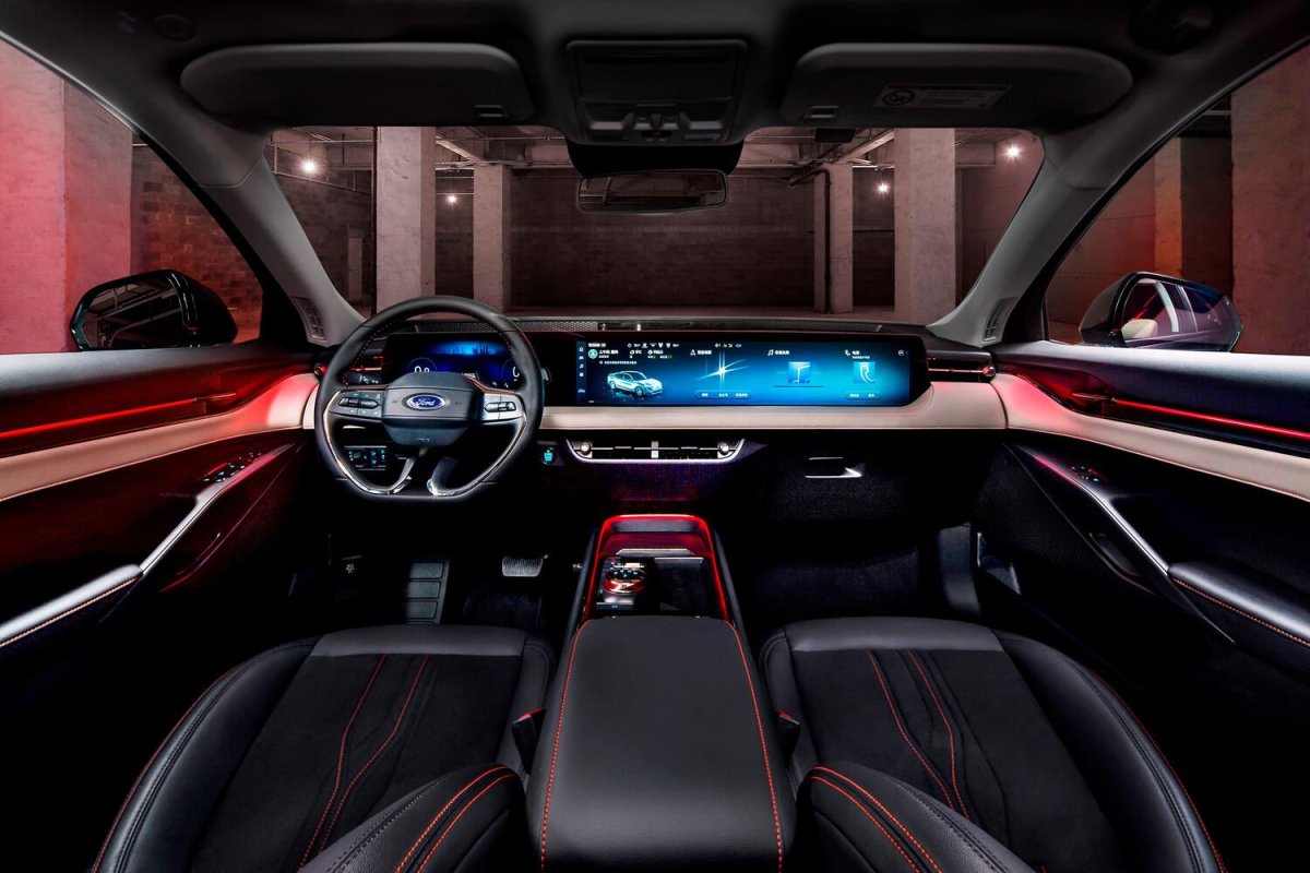 Форд Мондео 2022 салон