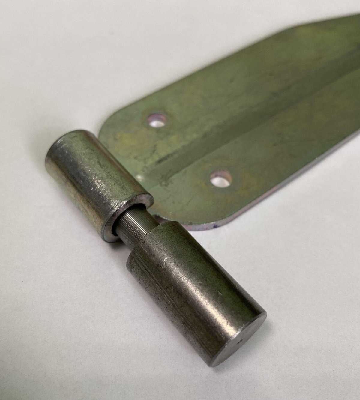 Петля откидного борта Газель