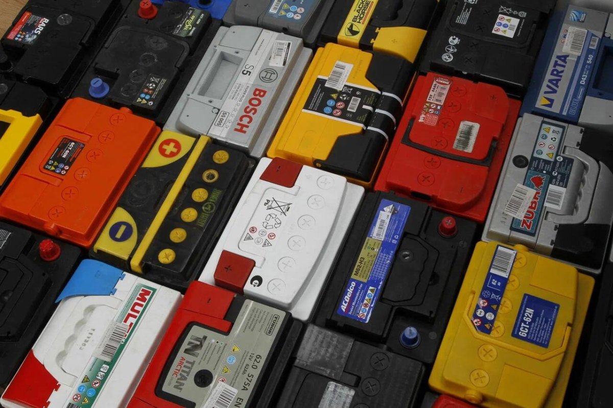 Много аккумуляторов