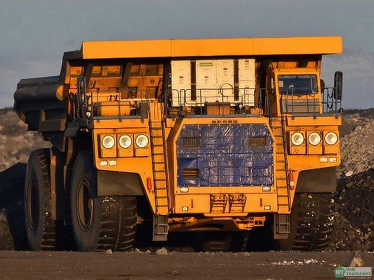 БЕЛАЗ-75710 салон