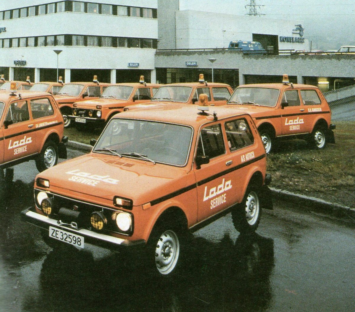 Советская Нива 2121