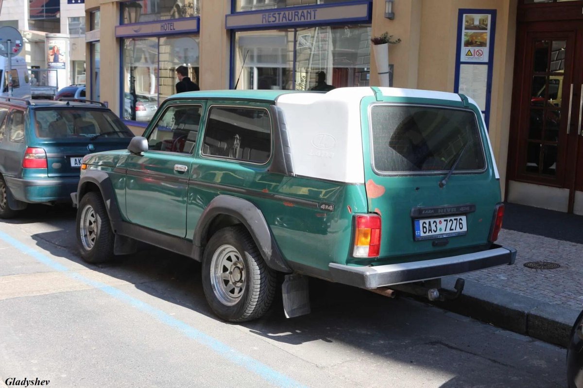 Нива за рубежом