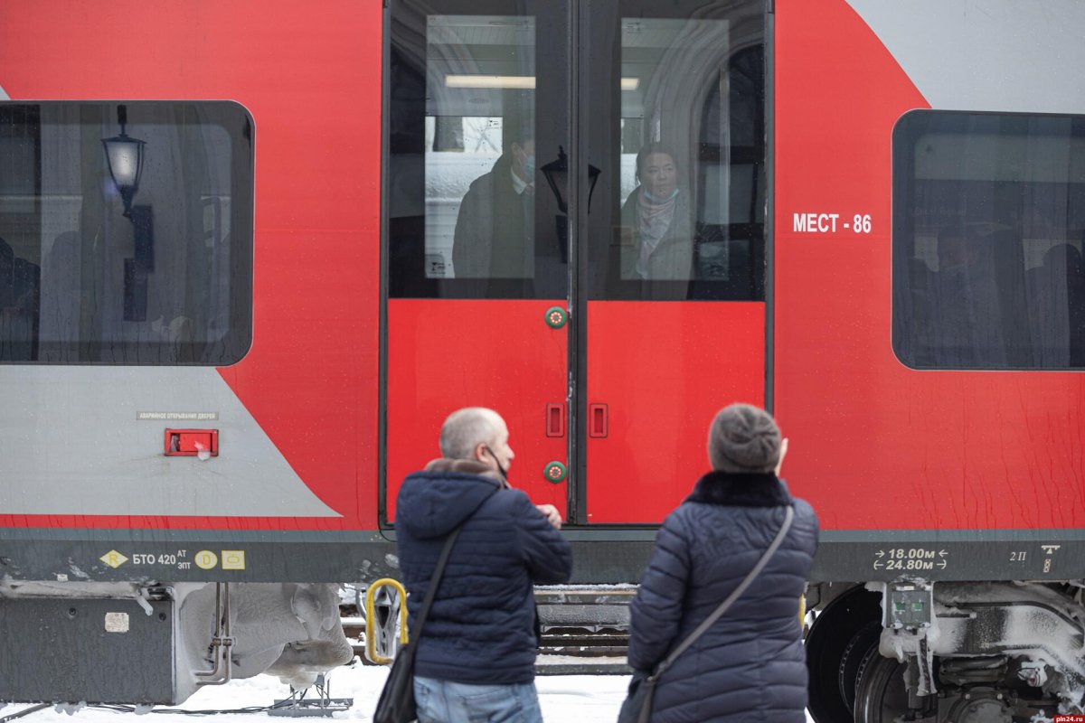 Поезд Осташков Великие Луки