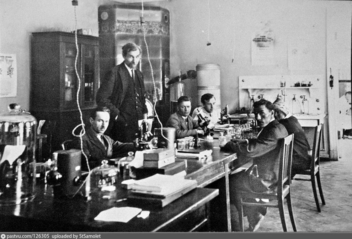 Е Ф Буринский лаборатория