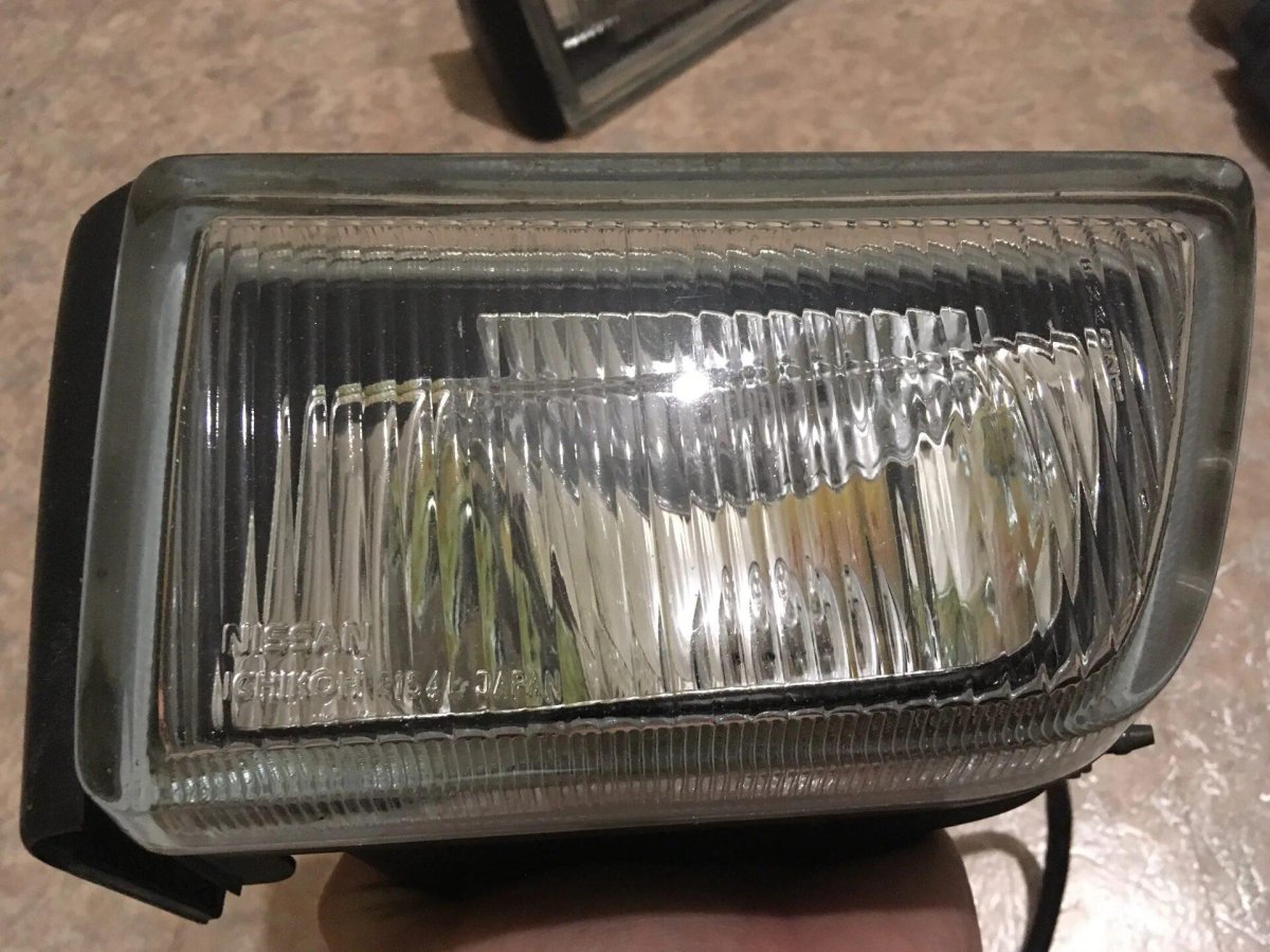 Противотуманная фара Цефиро а32