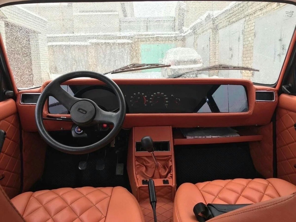 Экспортный салон ВАЗ 2107