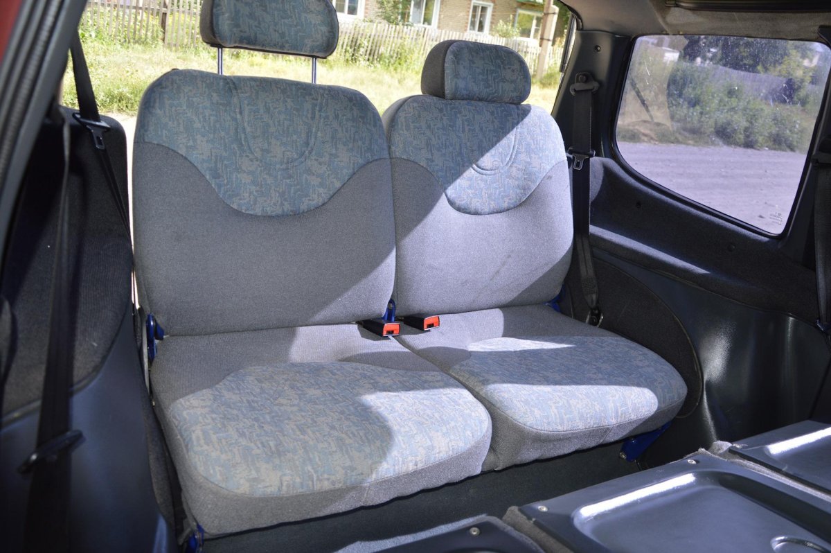 ВАЗ 2120 салон