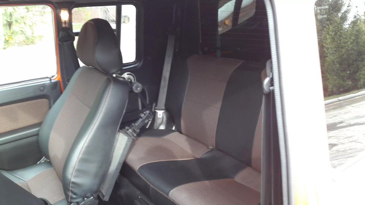 Нива 2329 салон