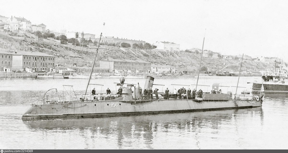 Эскадренный миноносец Стерегущий 1904