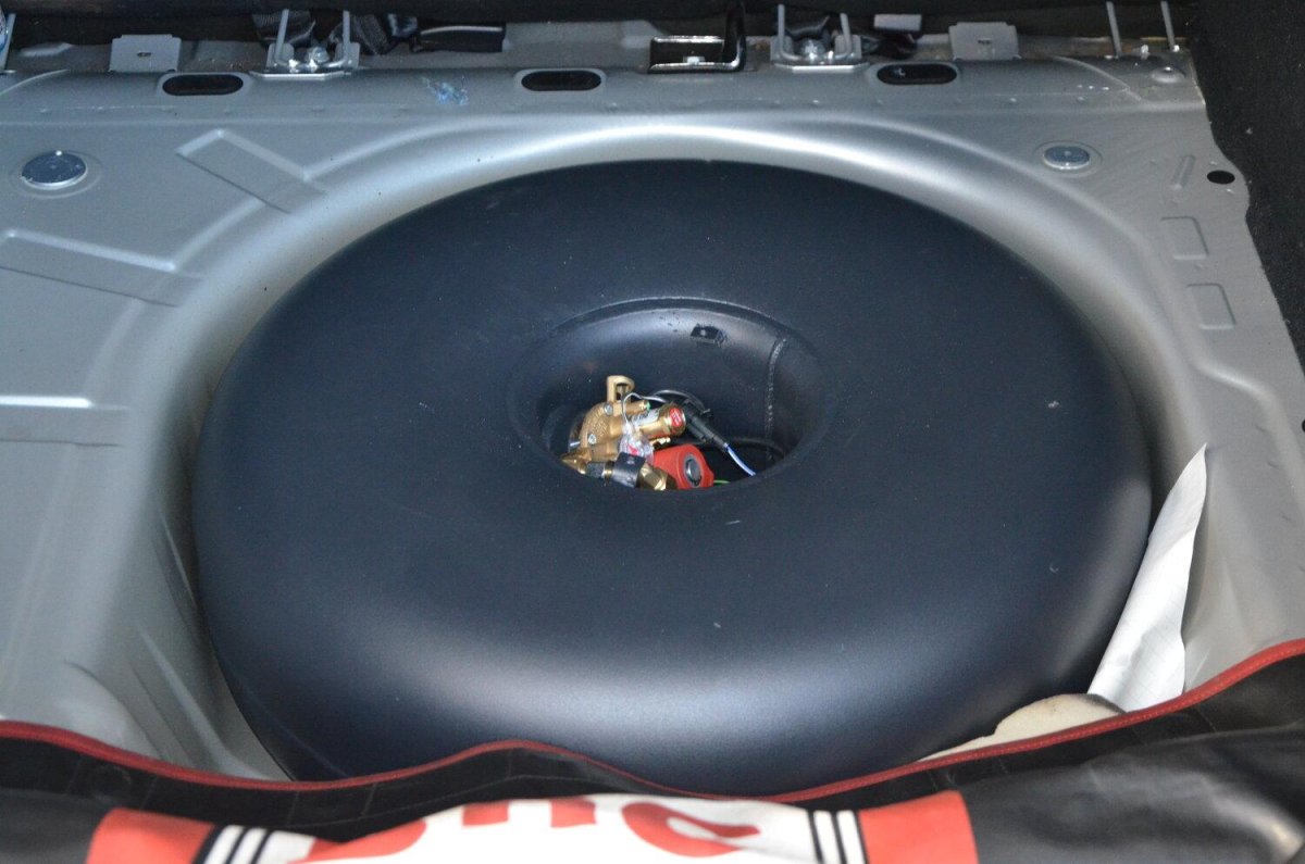 ГБО евро 2 баллон под запаску