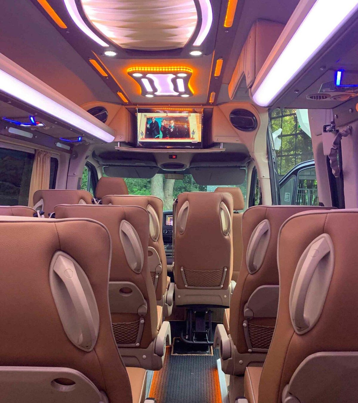 Фольксваген Крафтер 20 мест