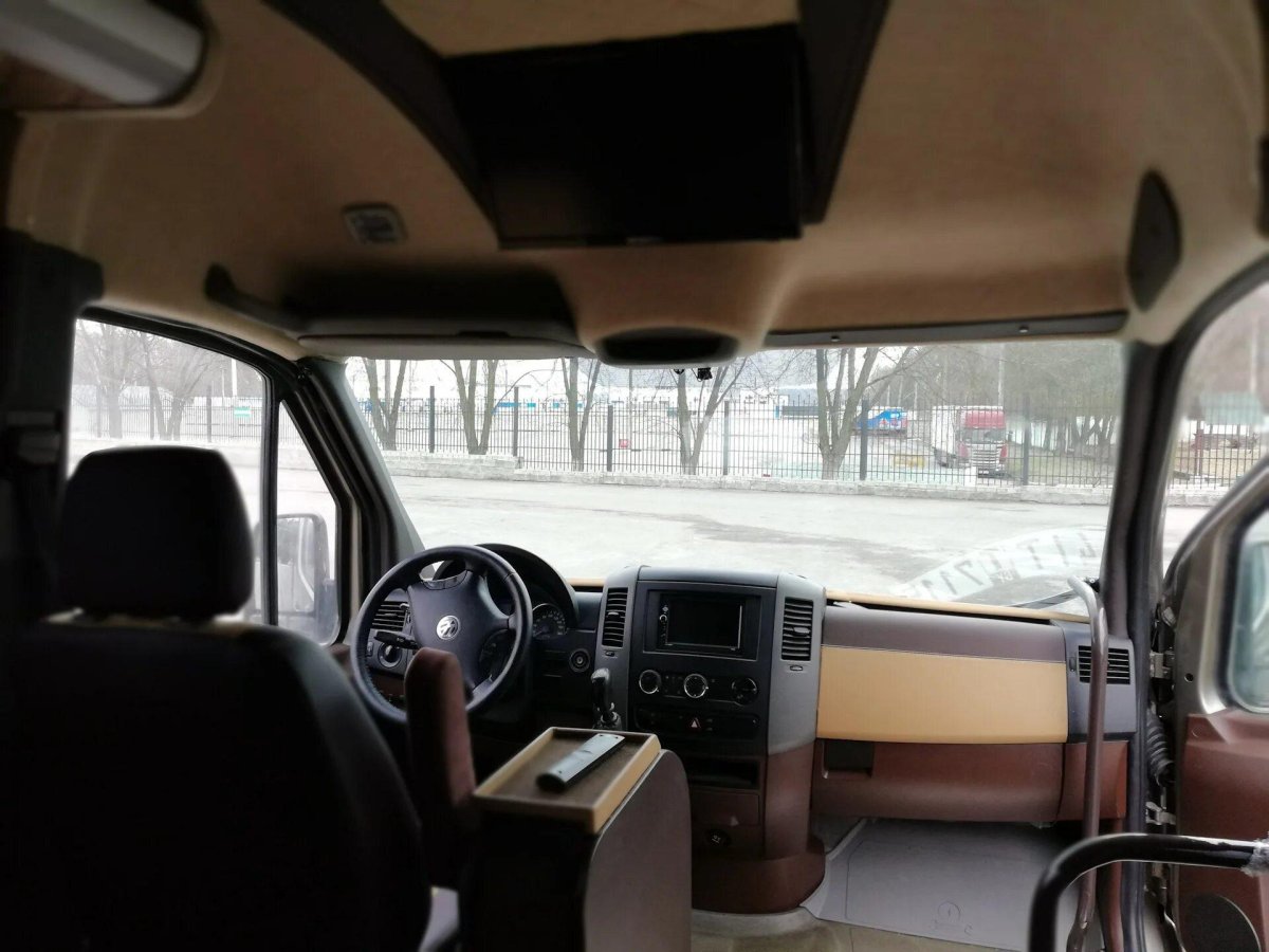 Фольксваген Крафтер салон