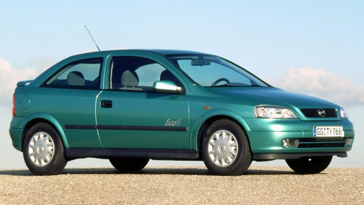 Опель Астра 2000