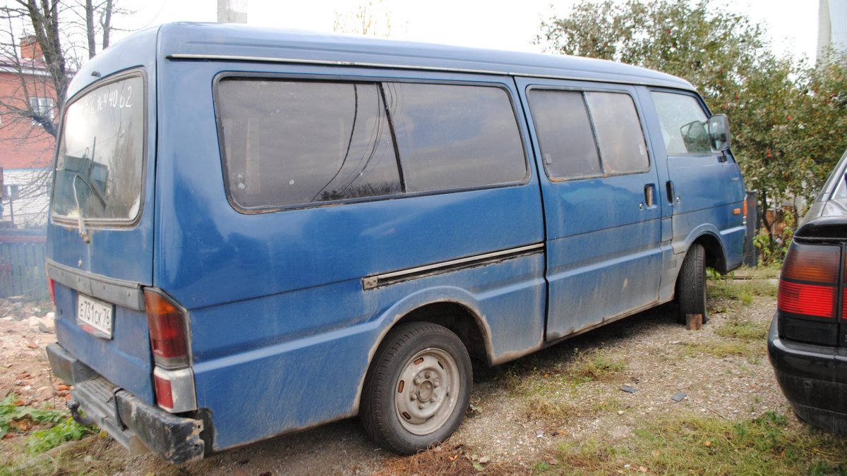 Мазда Бонго е2000