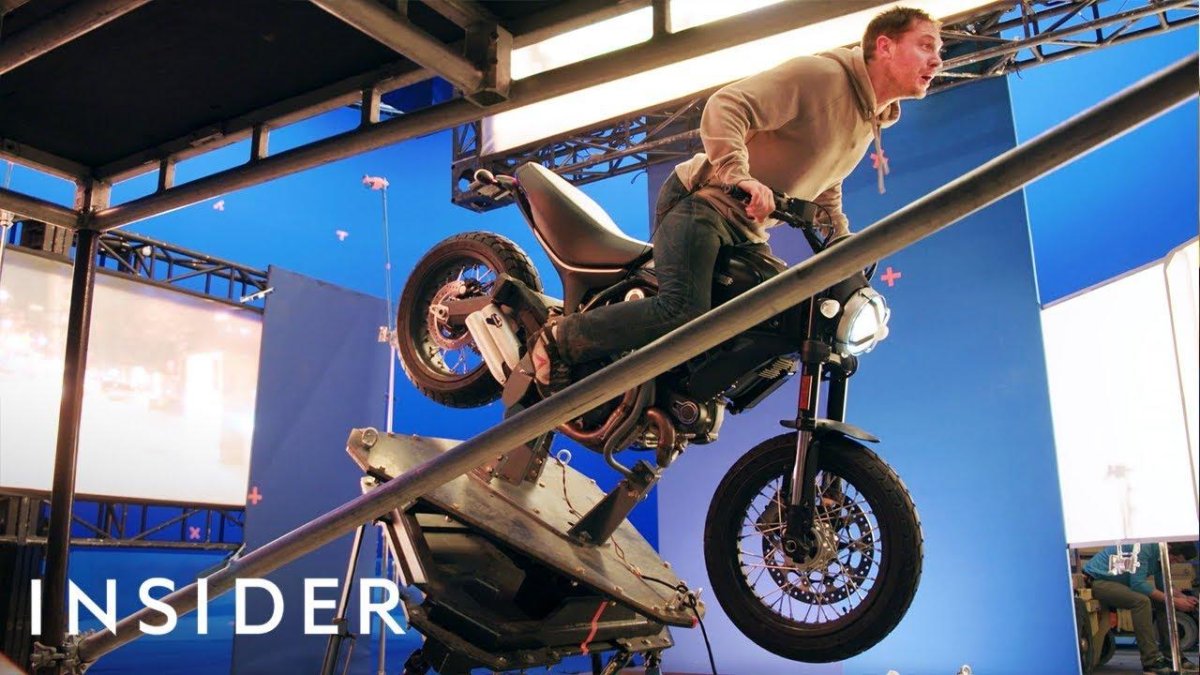 Веном мотоцикл Тома Харди