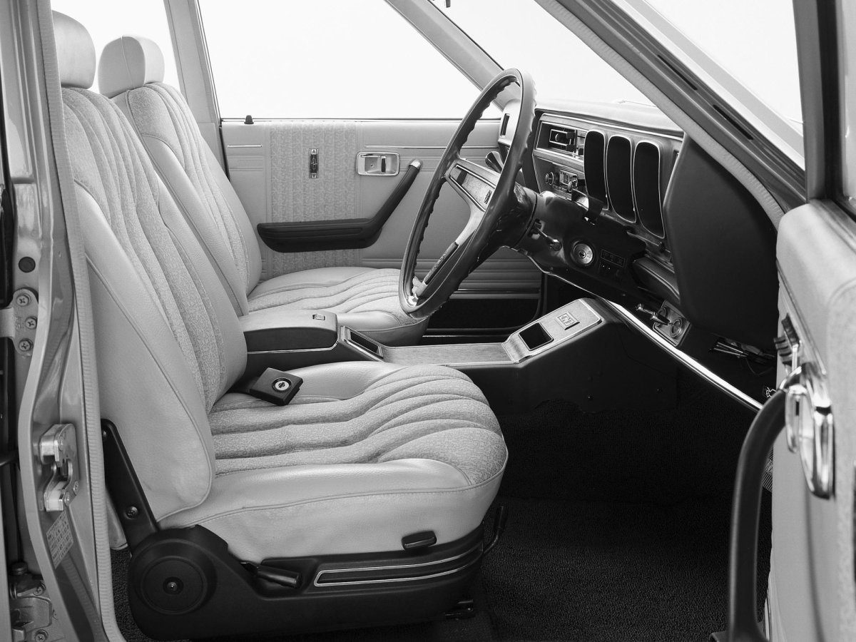Nissan Cedric 1971