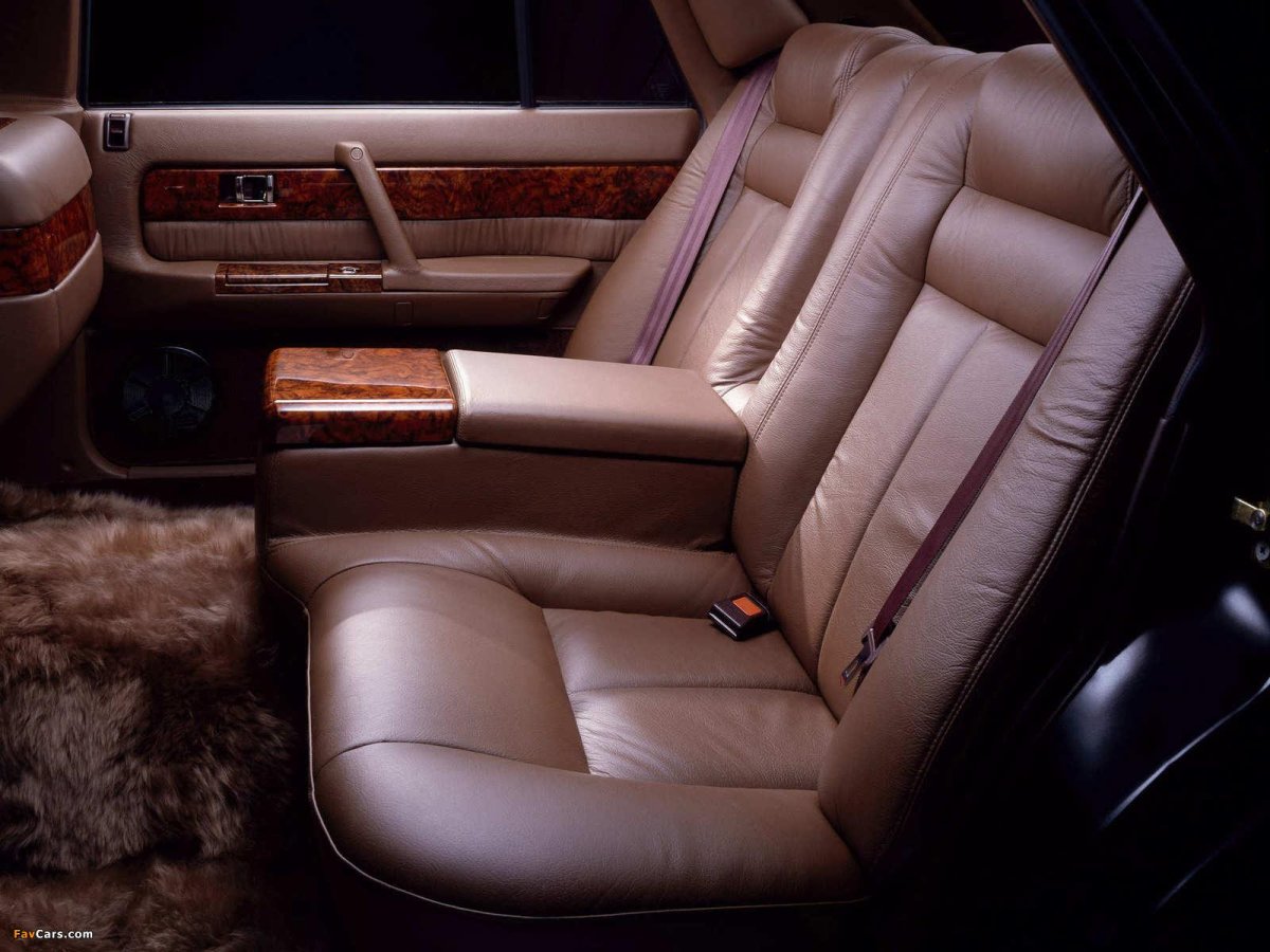 Nissan Cedric y31 салон