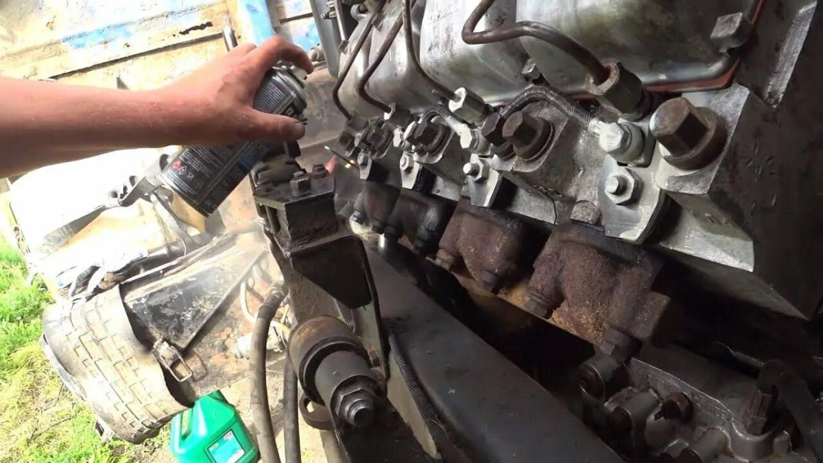 Крепление форсунки КАМАЗ 740