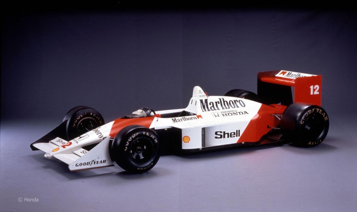 MCLAREN mp4/4 Айртон Сенна 1988