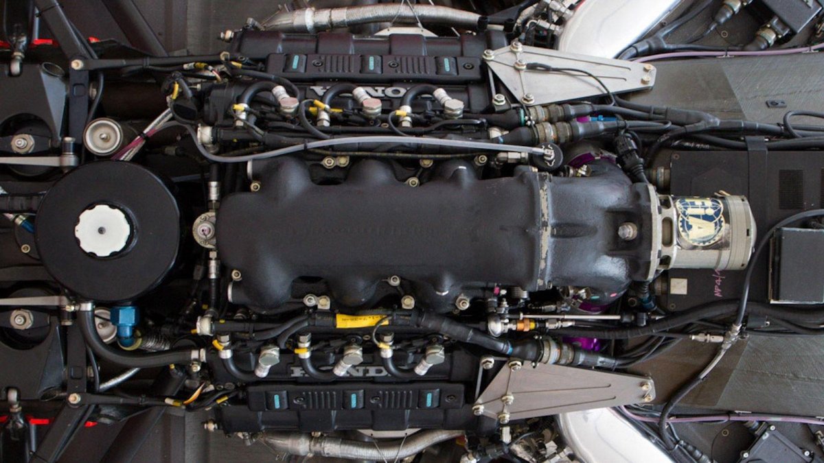 MCLAREN Honda mp4/4 engine