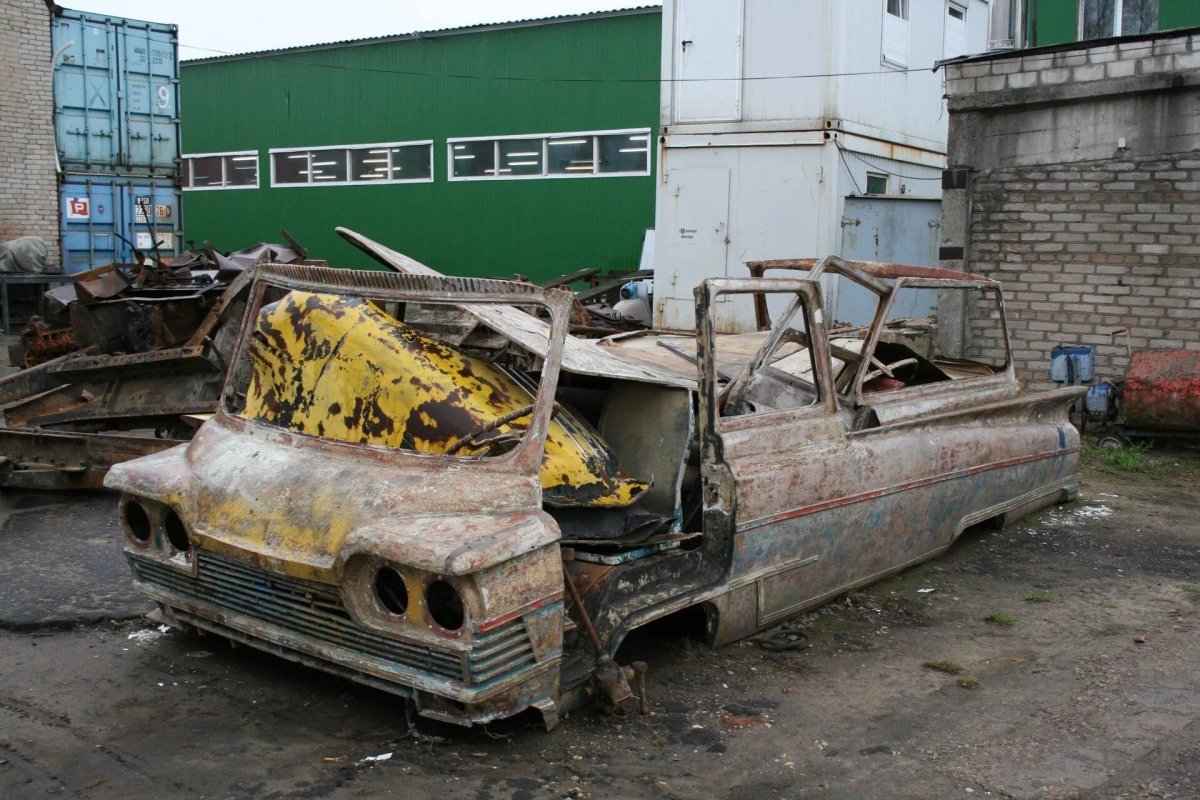 Машина в плачевном состоянии