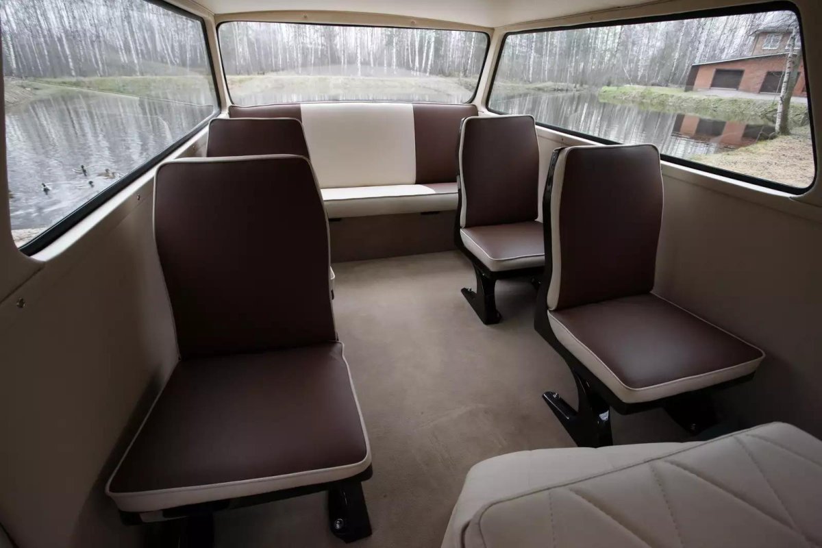 Автобус старт Кавказская пленница