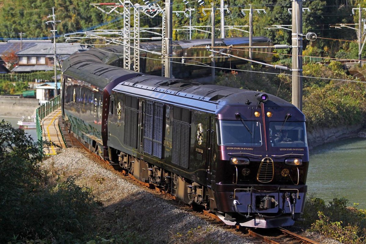 Японский тепловоз df200