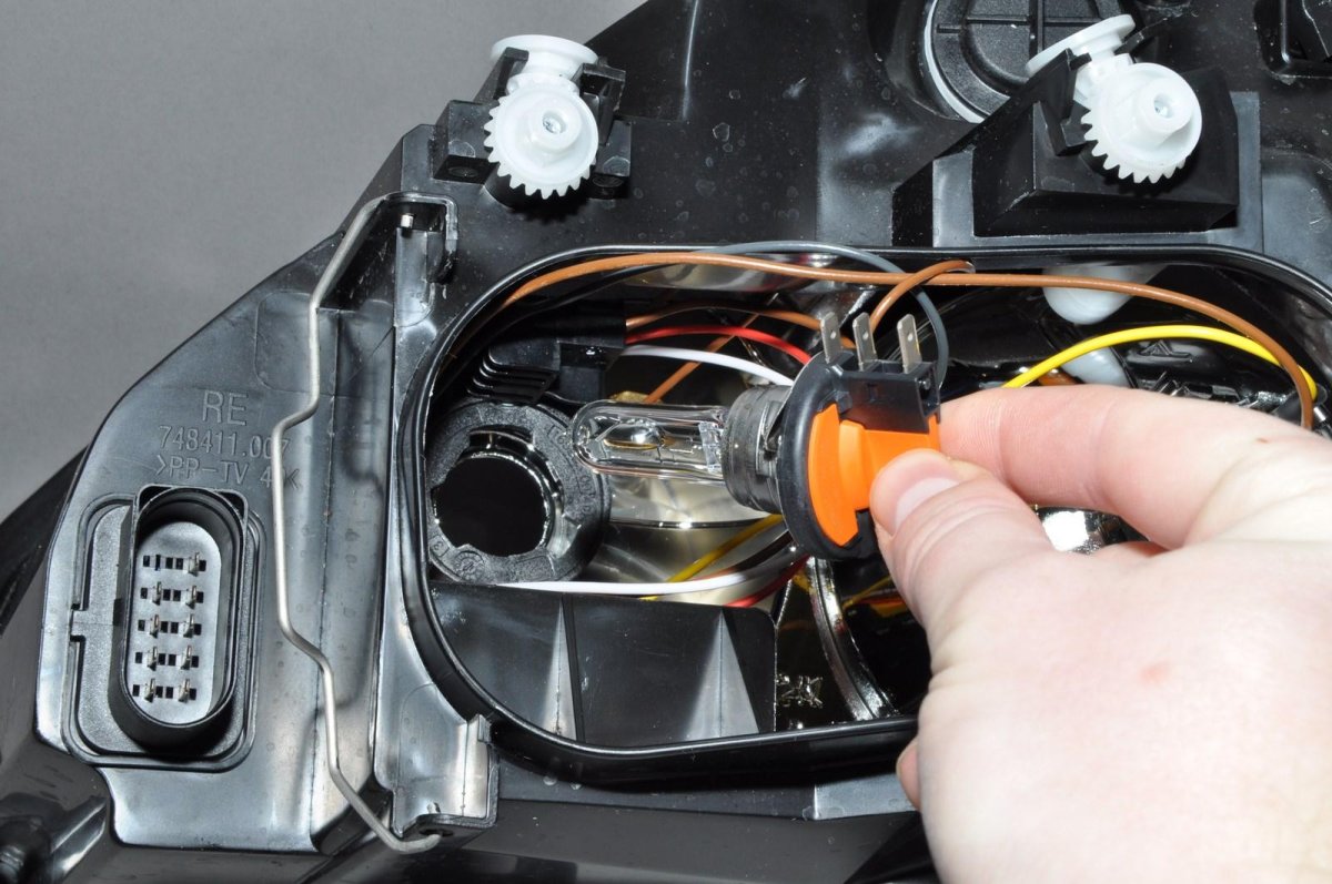 Лампа ближнего света 2170 Приора