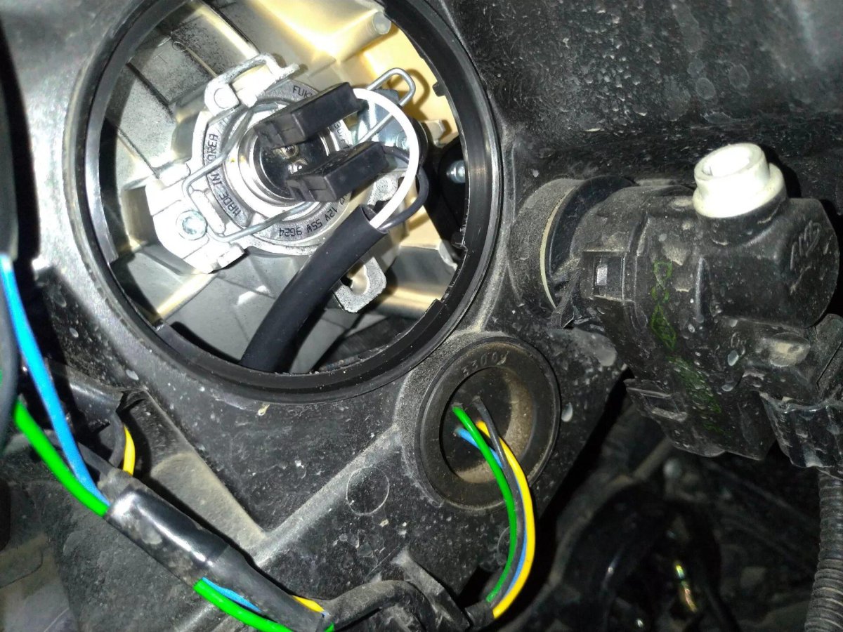 Лампочки Лада Веста Ближний свет