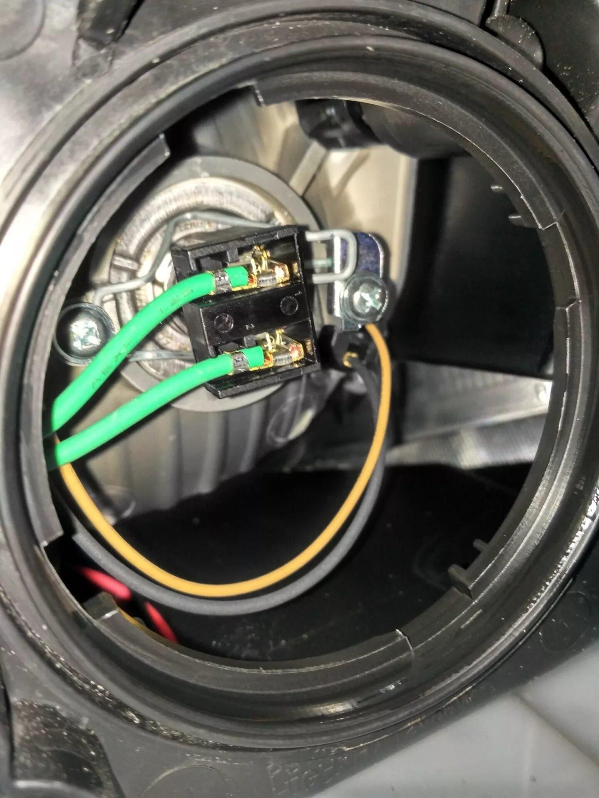 Разъём для ближнего света Киа Церато 3