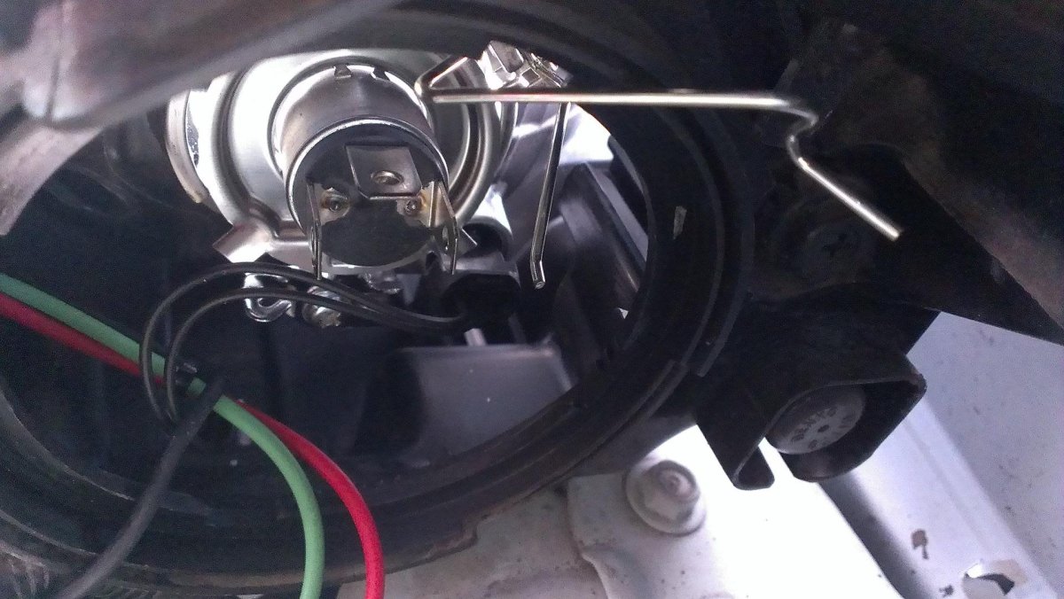 Solaris 2017 разъем лампы ближнего света