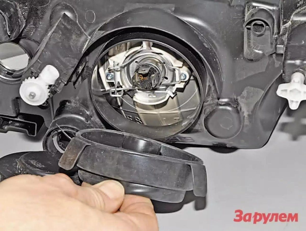 Лада Гранта лампа ближнего света h19